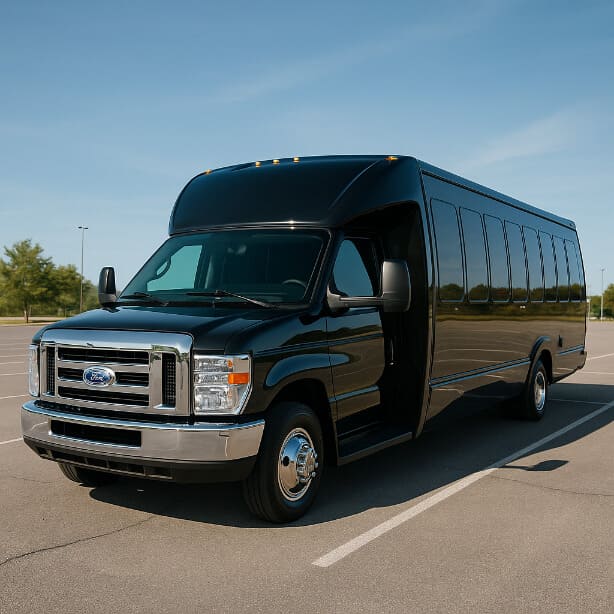 Key West Coach Bus Service 18 Passenger Minibus