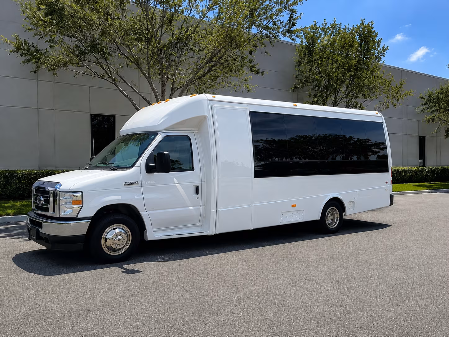 buses for corporate hospitality and client entertainment in key west