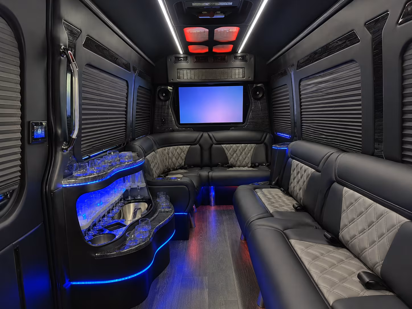 corporate retreat and conference shuttle buses in key west