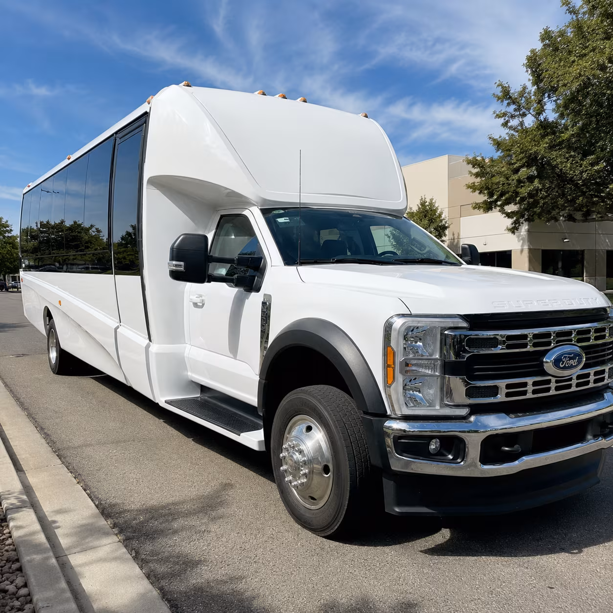cruise ship transfer buses and port shuttle service